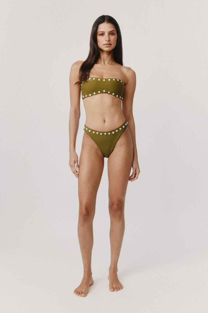 Fifi Bikini Bottom | Forest