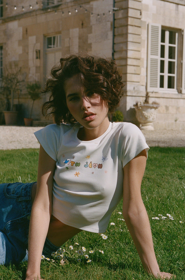 With Flowers Tee | White / Multi